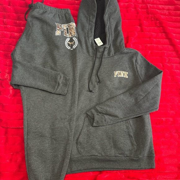 NWT VS PINK SHERPA LINED HOODED BLING SET - Picture 8 of 10